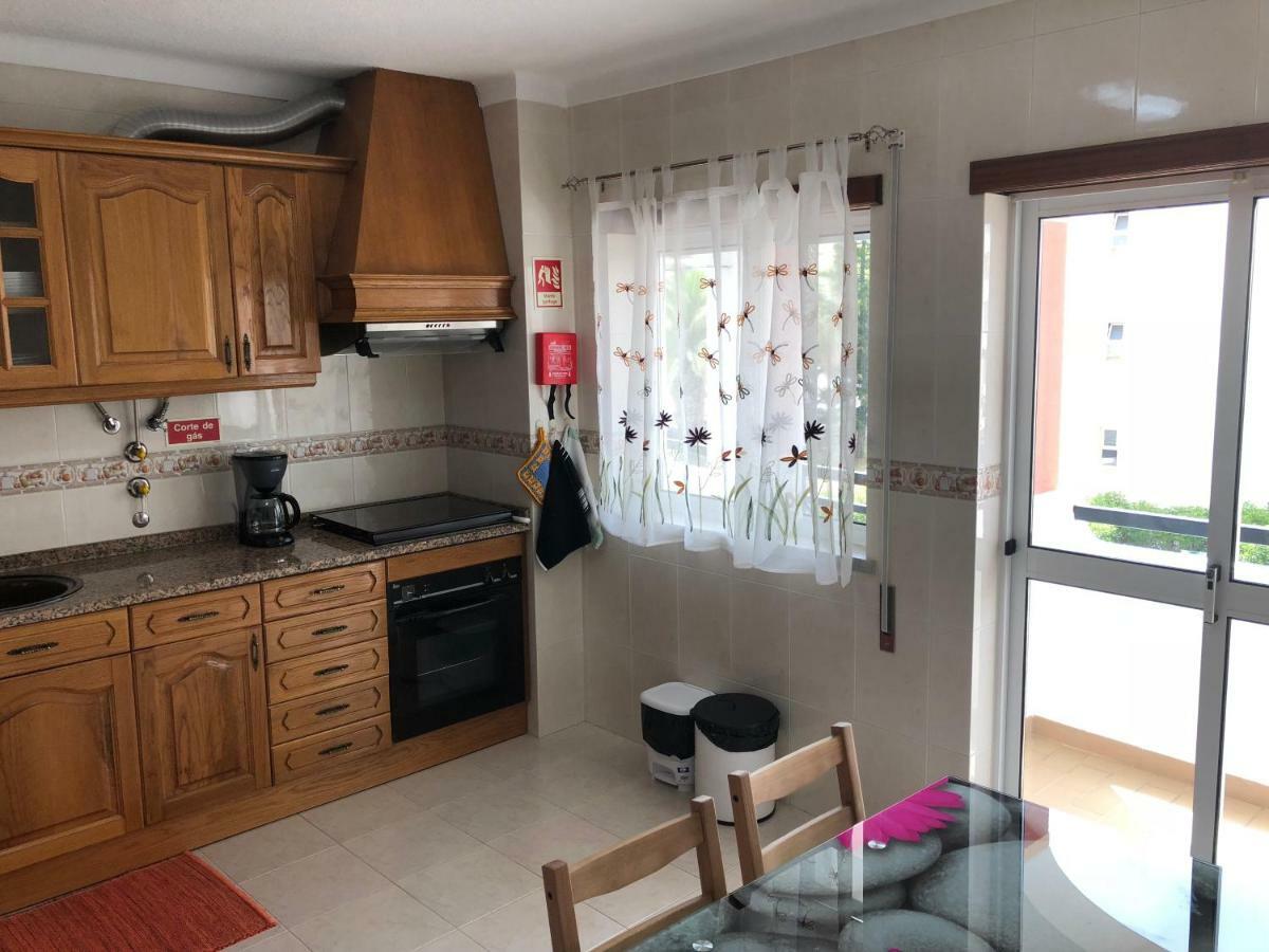 Olinda'S 2 Bedroom Apartment Λάγος Εξωτερικό φωτογραφία