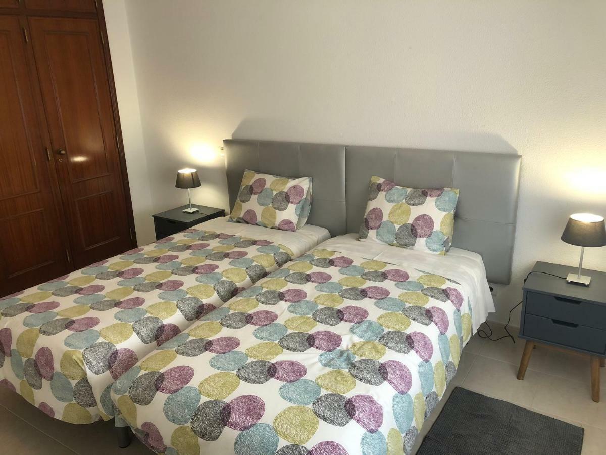 Olinda'S 2 Bedroom Apartment Λάγος Εξωτερικό φωτογραφία